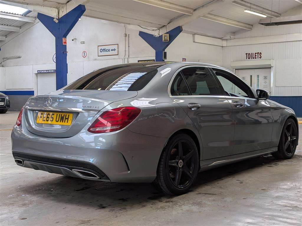 <p>2015 MERCEDES-BENZ C220 AMG LINE PREM BLUETE</p>