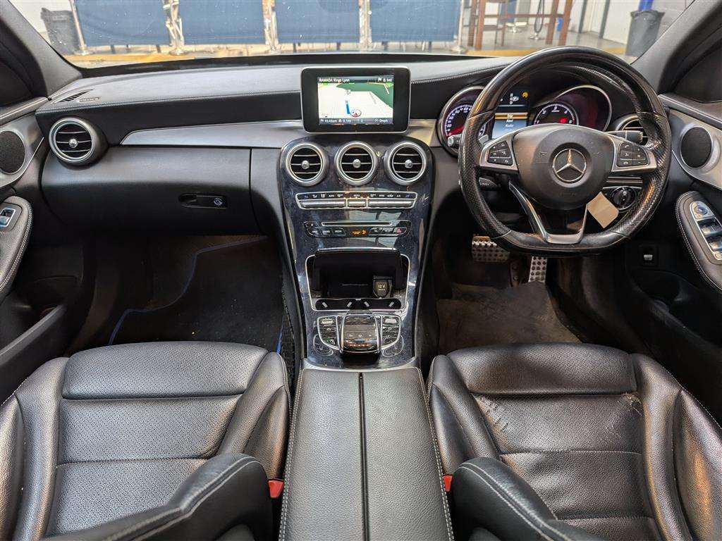 <p>2015 MERCEDES-BENZ C220 AMG LINE PREM BLUETE</p>
