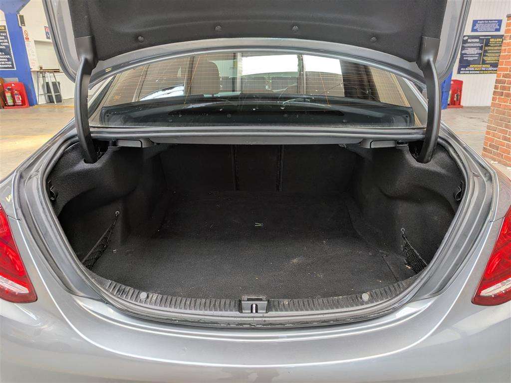<p>2015 MERCEDES-BENZ C220 AMG LINE PREM BLUETE</p>