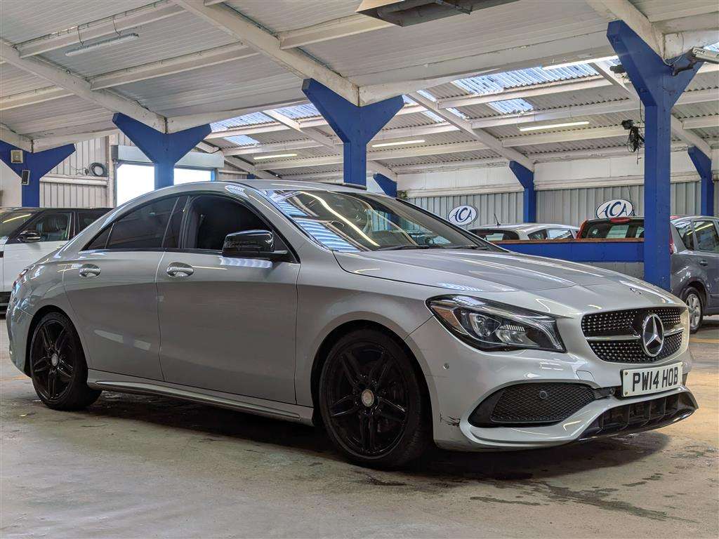 <p>2017 MERCEDES-BENZ CLA 220 D AMG LINE AUTO</p>