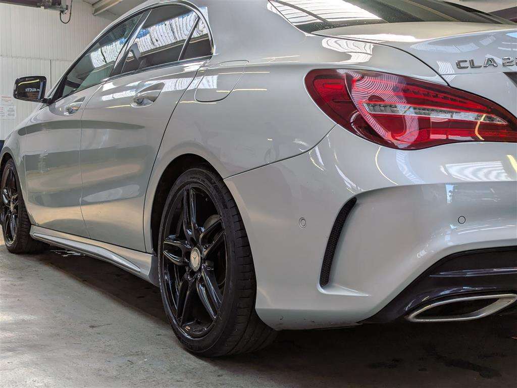 <p>2017 MERCEDES-BENZ CLA 220 D AMG LINE AUTO</p>