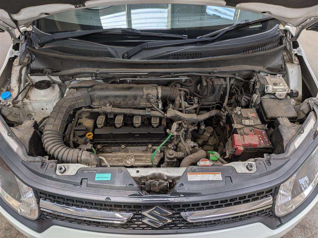 <p>2017 SUZUKI IGNIS SZ-T DUALJET</p>