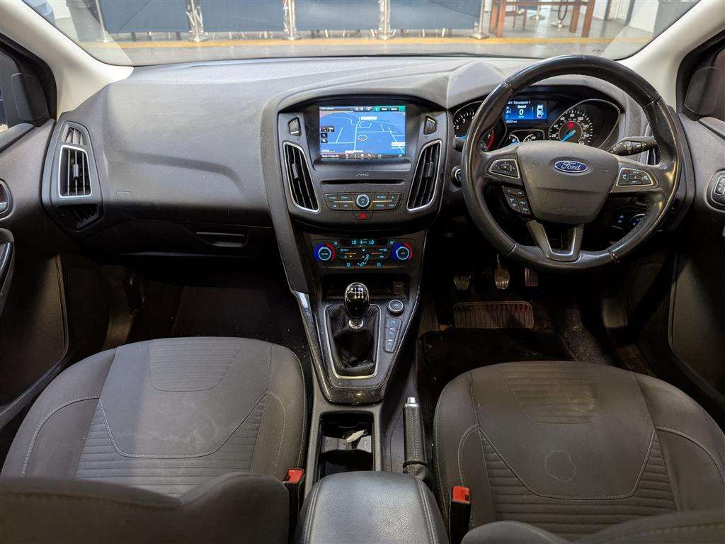 <p>2016 FORD FOCUS TITANIUM</p>