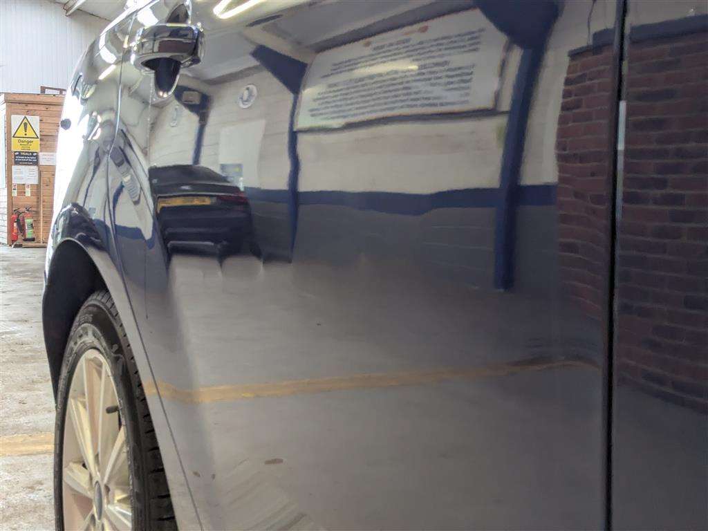 <p>2016 FORD FOCUS TITANIUM</p>