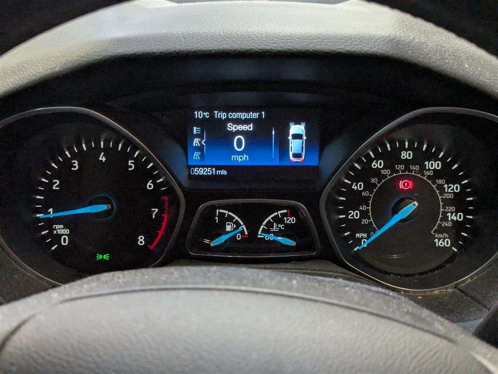 <p>2016 FORD FOCUS TITANIUM</p>