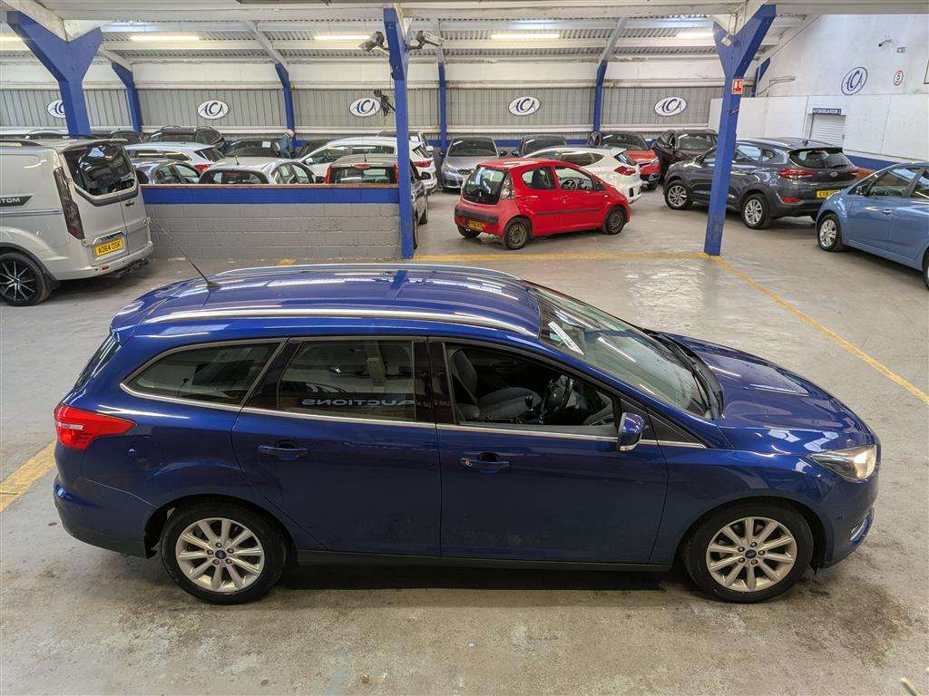 <p>2016 FORD FOCUS TITANIUM</p>