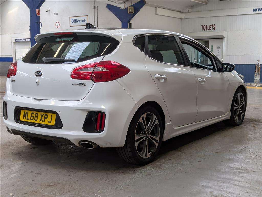 <p>2018 KIA CEED GT-LINE S ISG CRDI</p>