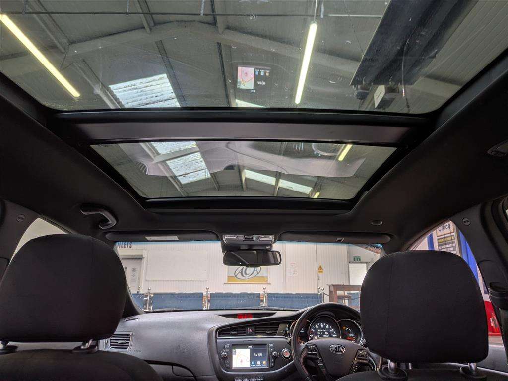 <p>2018 KIA CEED GT-LINE S ISG CRDI</p>