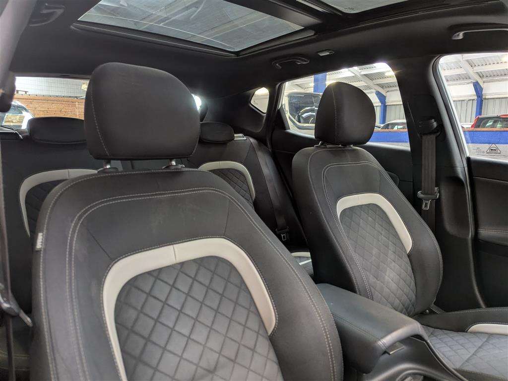 <p>2018 KIA CEED GT-LINE S ISG CRDI</p>