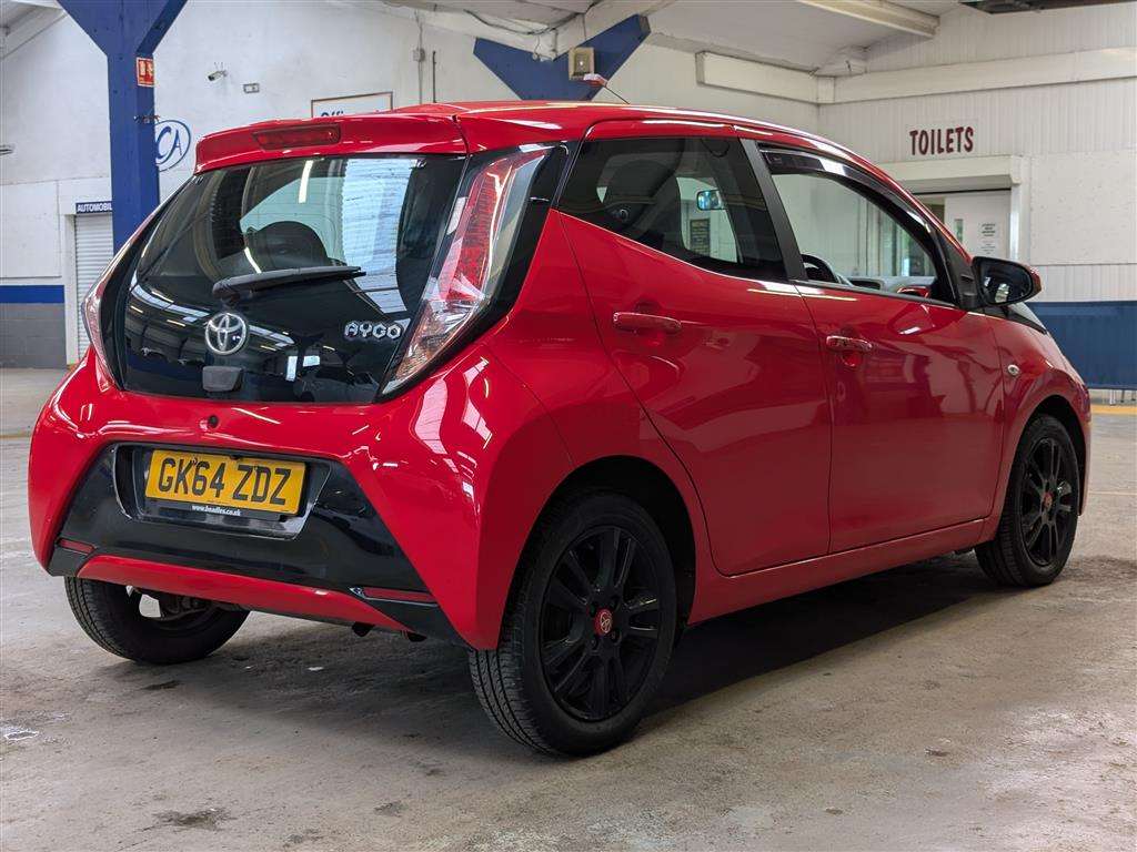<p>2014 TOYOTA AYGO X-PRESSION VVT-I</p>