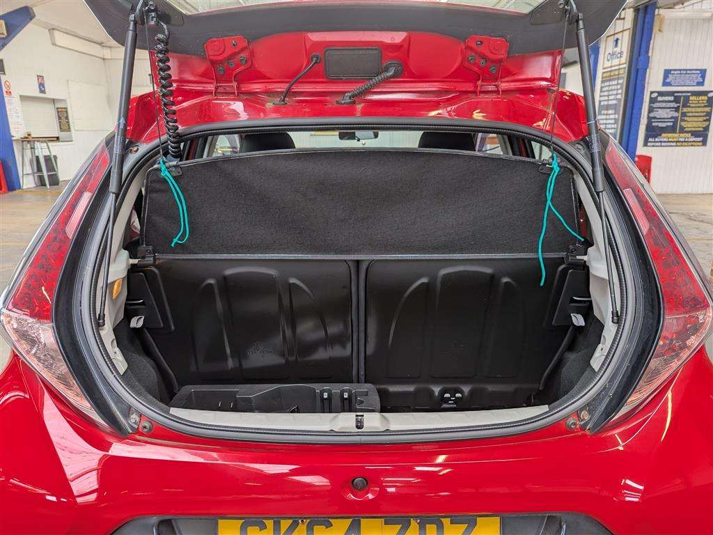 <p>2014 TOYOTA AYGO X-PRESSION VVT-I</p>