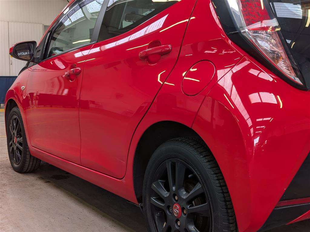 <p>2014 TOYOTA AYGO X-PRESSION VVT-I</p>