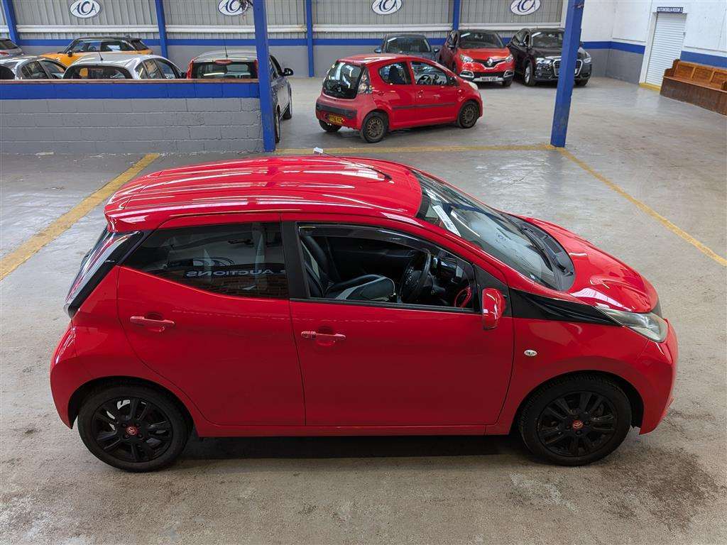 <p>2014 TOYOTA AYGO X-PRESSION VVT-I</p>