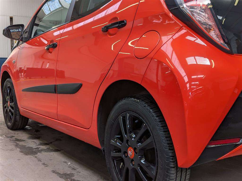 <p>2014 TOYOTA AYGO X-CITE VVT-I</p>