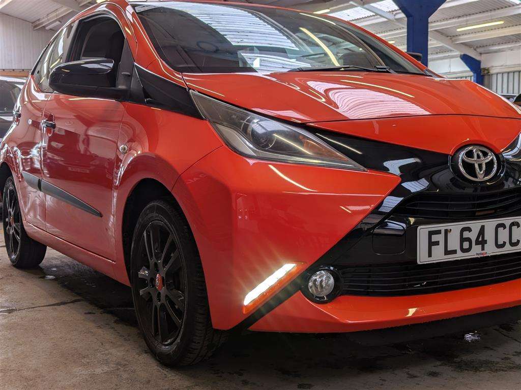 <p>2014 TOYOTA AYGO X-CITE VVT-I</p>