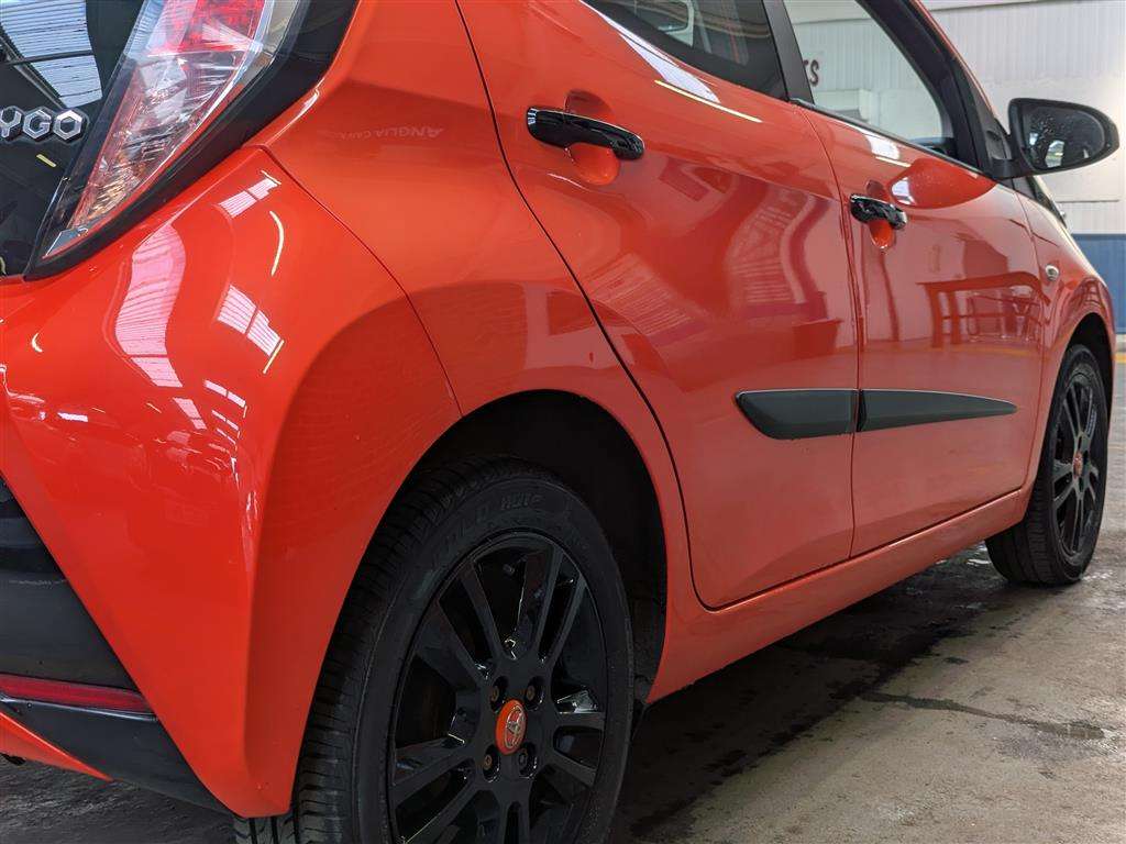 <p>2014 TOYOTA AYGO X-CITE VVT-I</p>