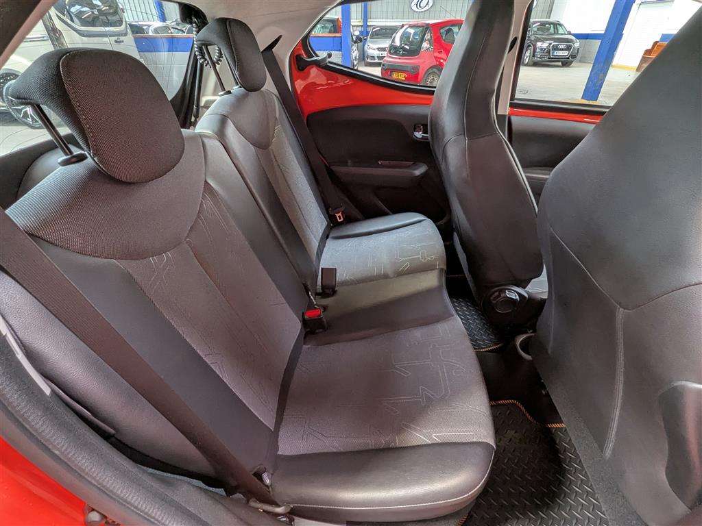 <p>2014 TOYOTA AYGO X-CITE VVT-I</p>