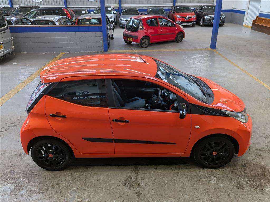 <p>2014 TOYOTA AYGO X-CITE VVT-I</p>