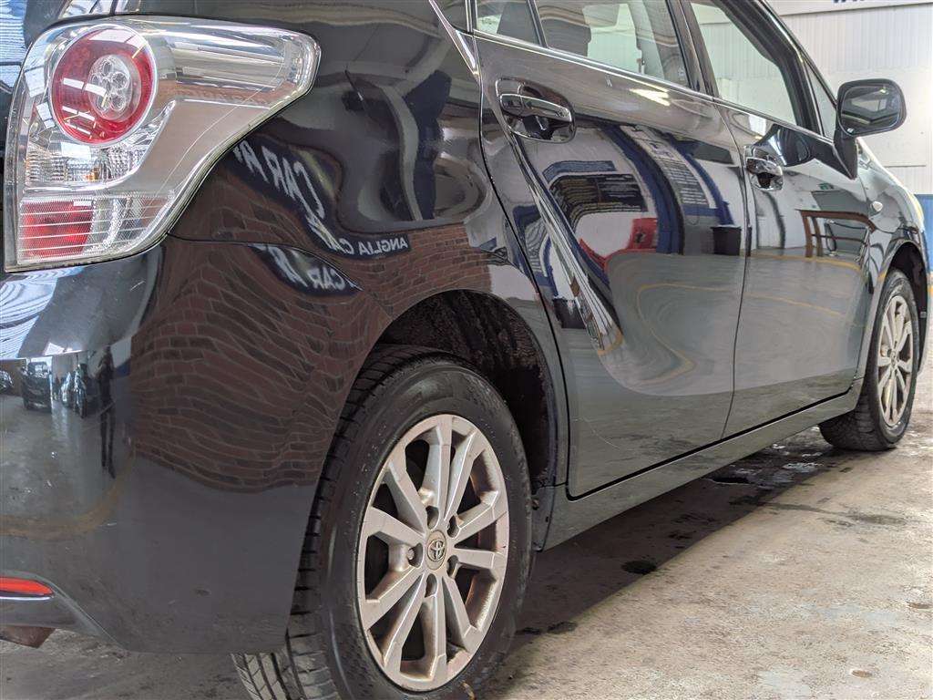 <p>2010 TOYOTA VERSO TR VALVEMATIC</p>