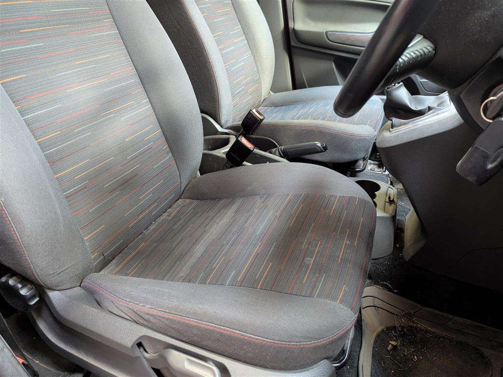 <p>2008 FORD C-MAX ZETEC</p>