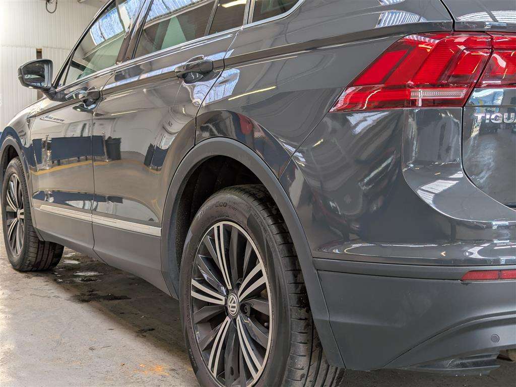 <p>2018 VOLKSWAGEN TIGUAN SE NAV TDI BMT</p>