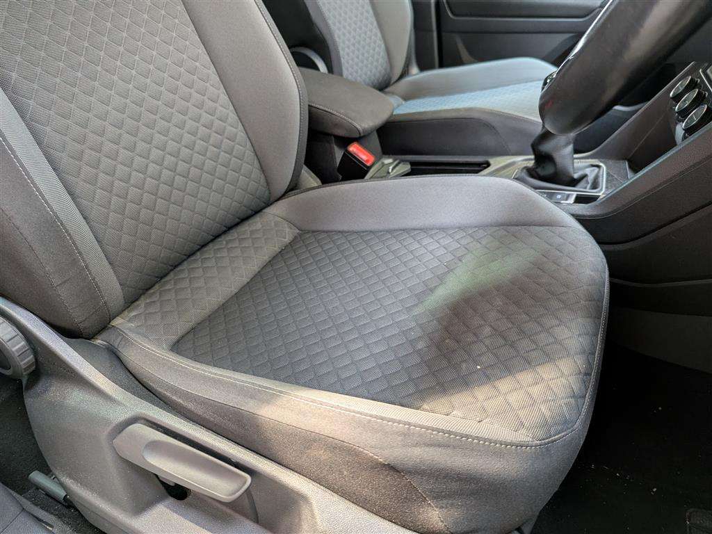 <p>2018 VOLKSWAGEN TIGUAN SE NAV TDI BMT</p>
