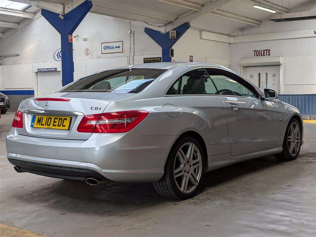 <p>2010 MERCEDES-BENZ E350 BLUEF-CY SPORT CDI A</p>