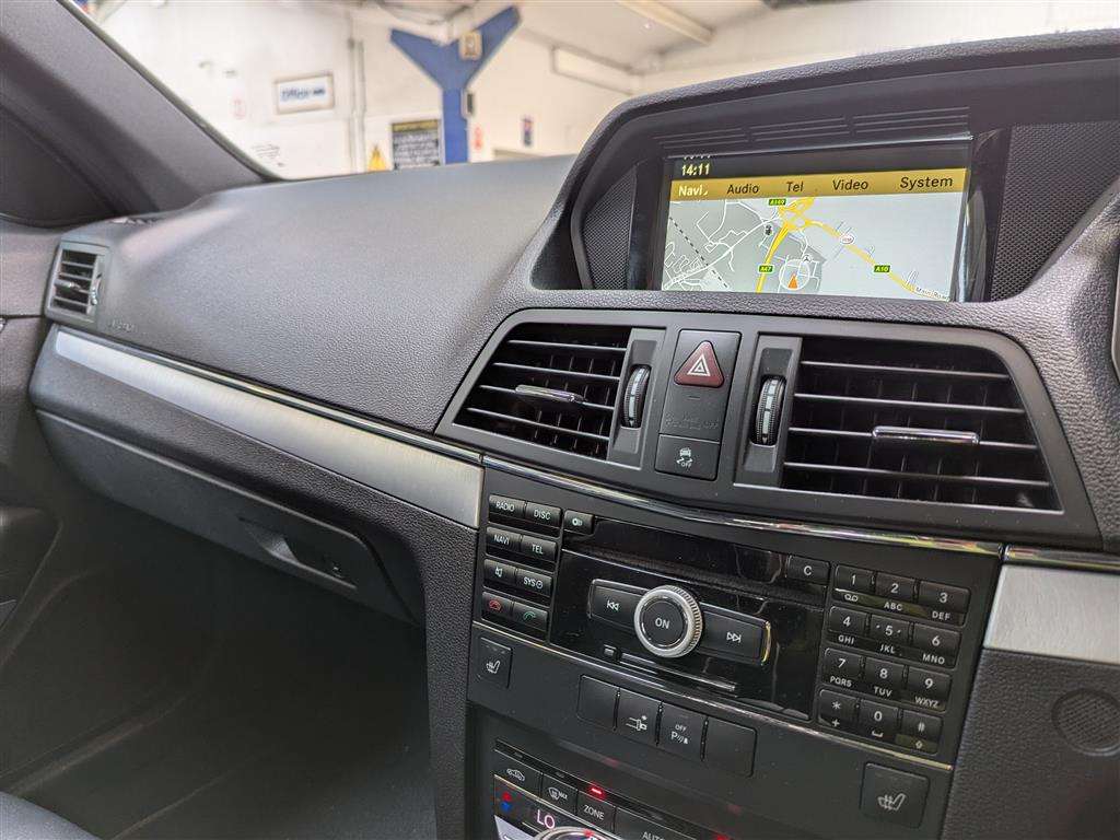 <p>2010 MERCEDES-BENZ E350 BLUEF-CY SPORT CDI A</p>