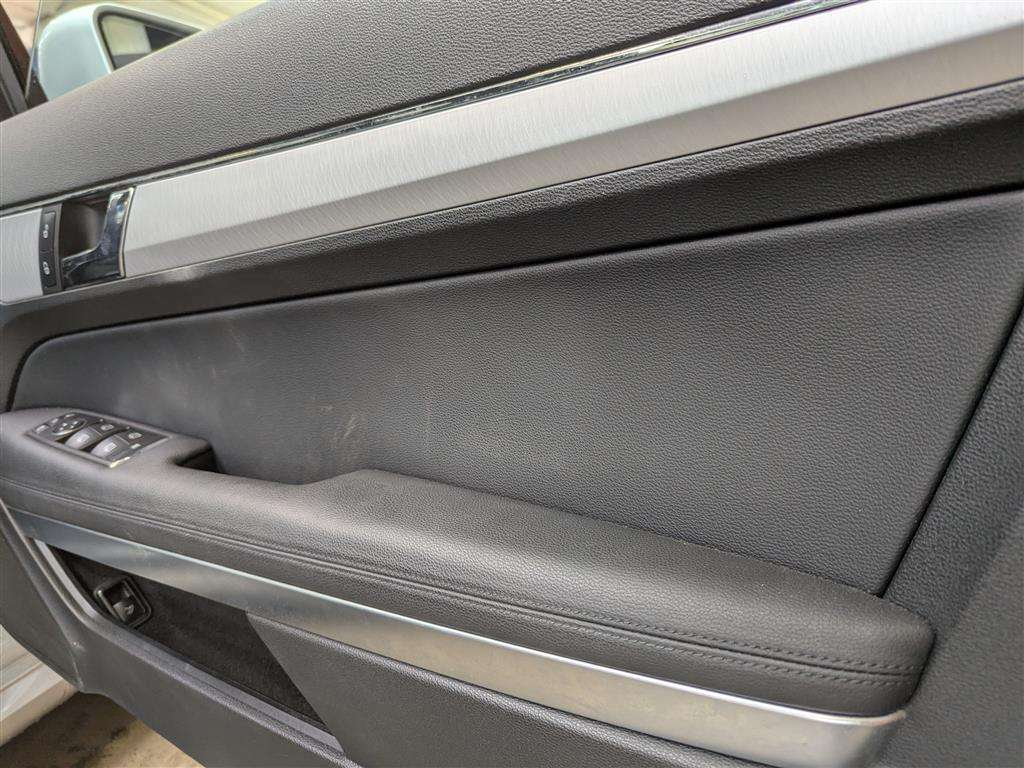 <p>2010 MERCEDES-BENZ E350 BLUEF-CY SPORT CDI A</p>