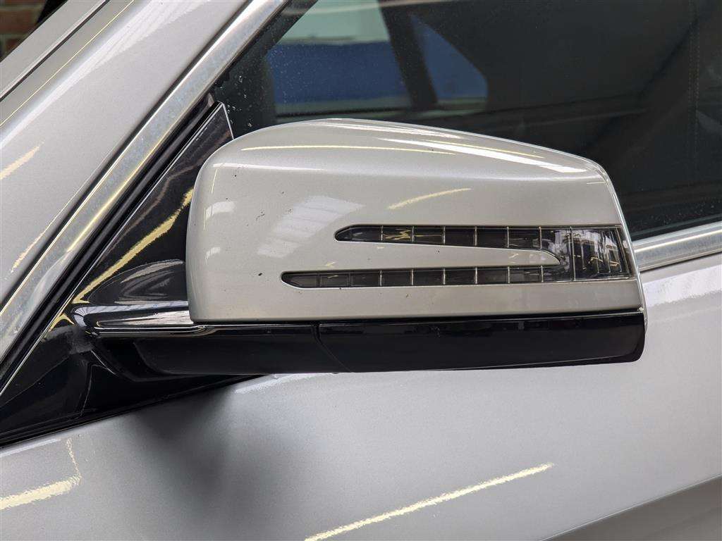 <p>2010 MERCEDES-BENZ E350 BLUEF-CY SPORT CDI A</p>