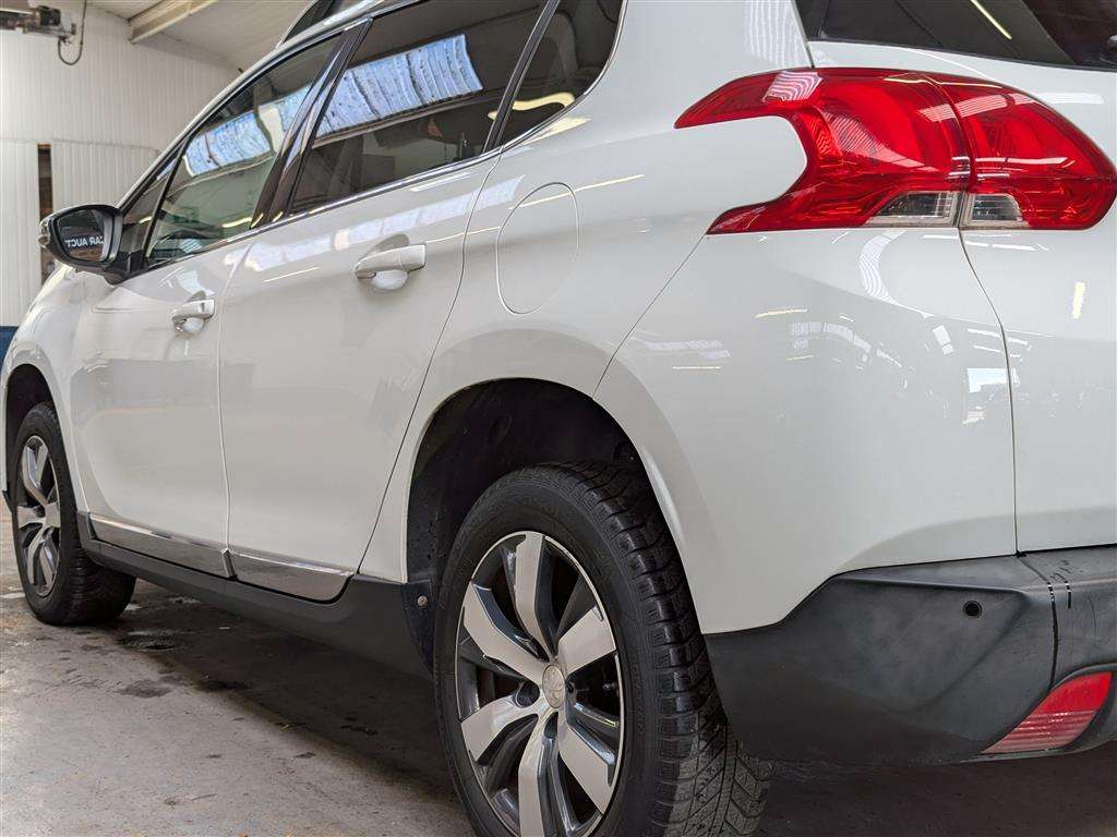 <p>2015 PEUGEOT 2008 ALLURE S/S</p>