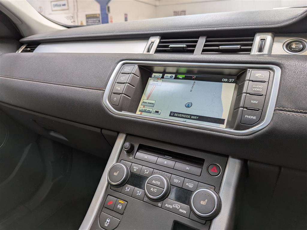 <p>2014 LAND ROVER RANGE ROVER EVOQUE DYNAMI</p>