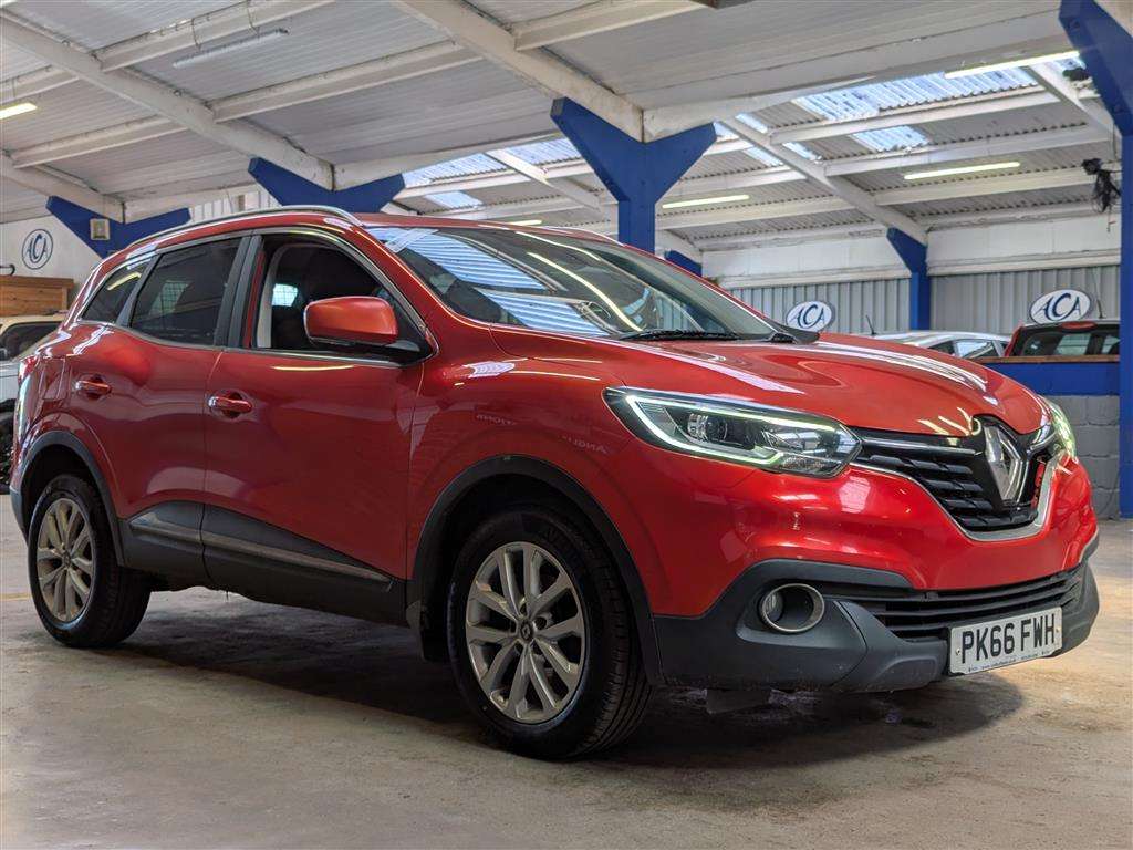 <p>2016 RENAULT KADJAR DYNAMIQUE NAV DCI</p>