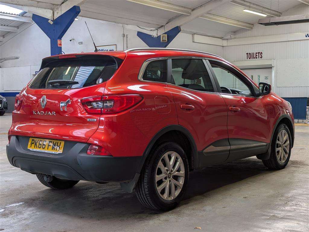 <p>2016 RENAULT KADJAR DYNAMIQUE NAV DCI</p>