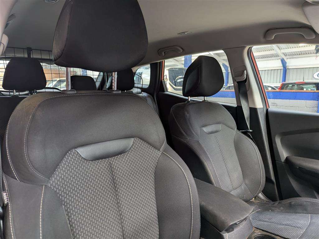 <p>2016 RENAULT KADJAR DYNAMIQUE NAV DCI</p>