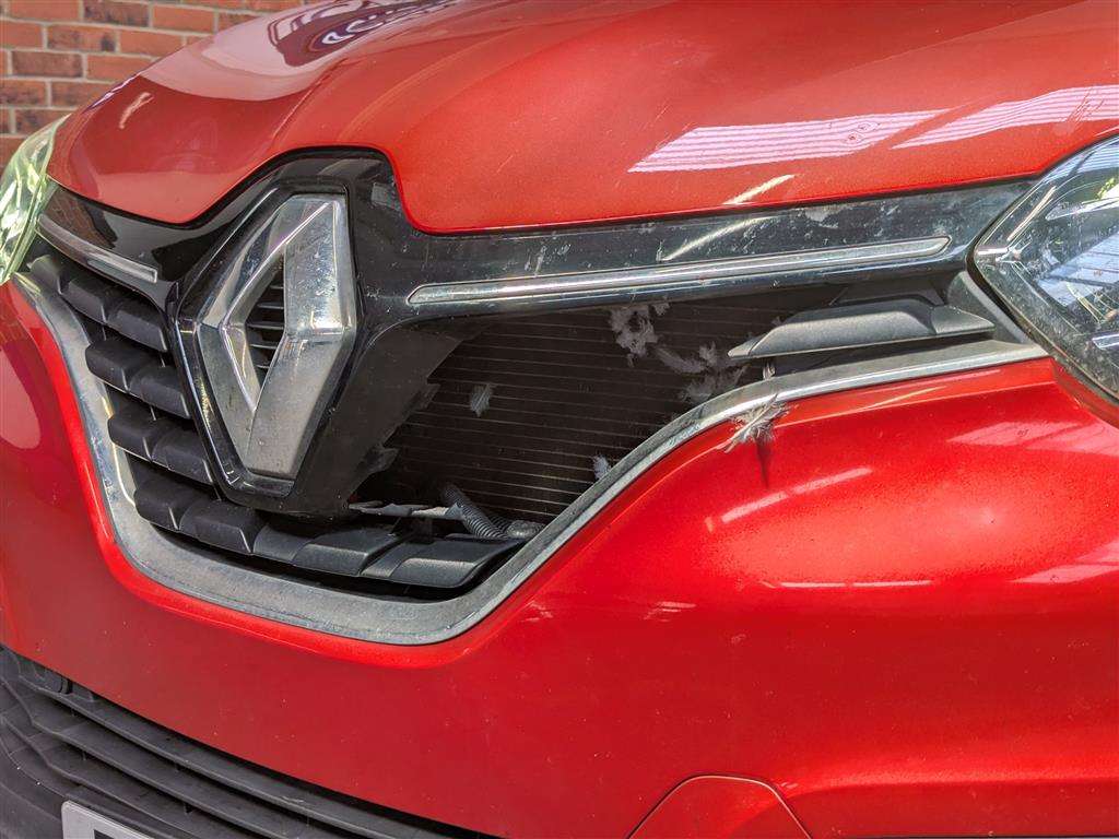 <p>2016 RENAULT KADJAR DYNAMIQUE NAV DCI</p>