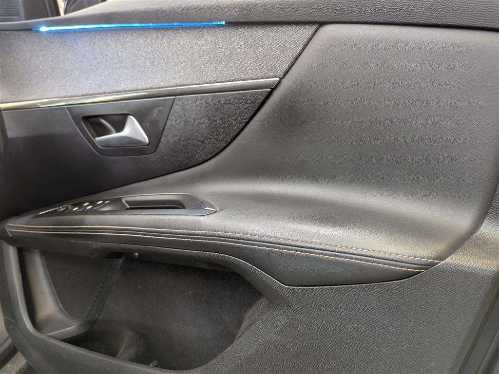 <p>2020 PEUGEOT 3008 GT LINE BLUEHDI S/S</p>