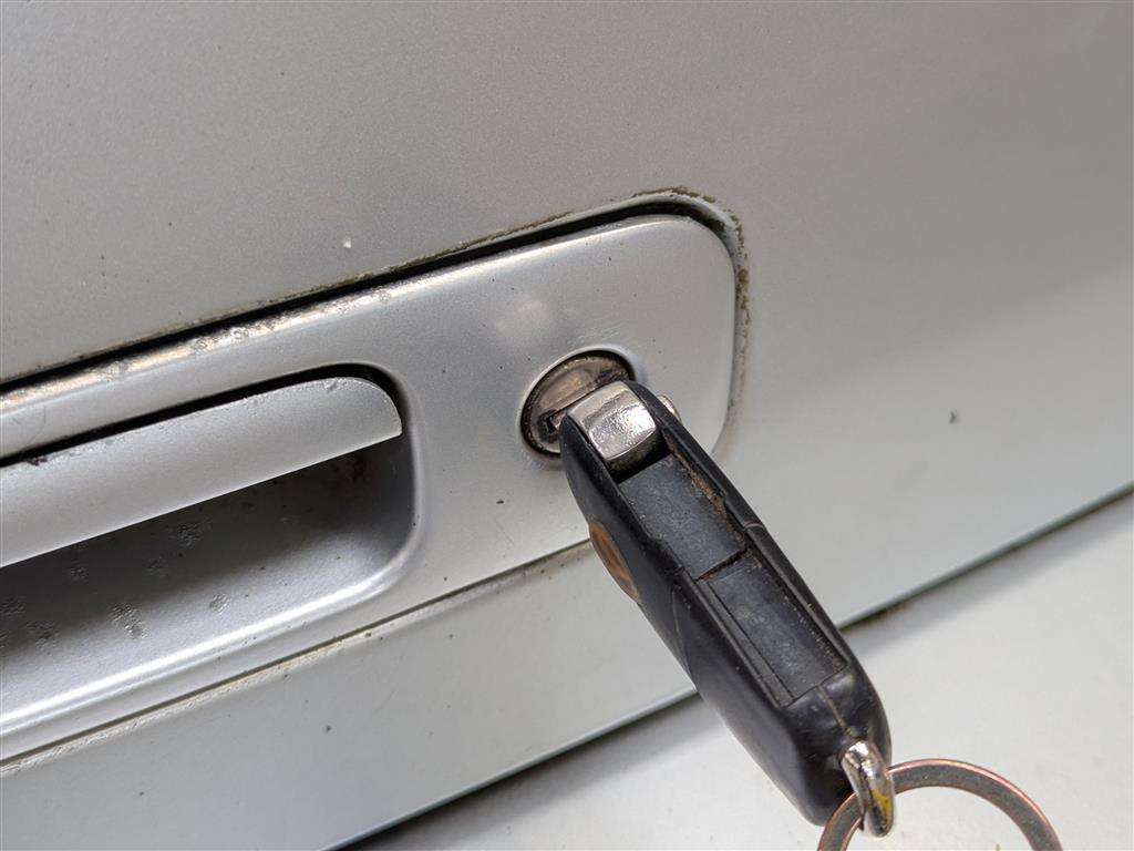 <p>2004 VOLKSWAGEN GOLF MATCH</p>