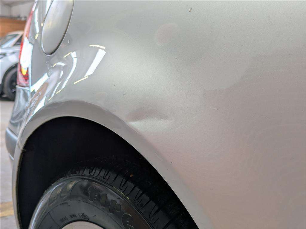 <p>2004 VOLKSWAGEN GOLF MATCH</p>