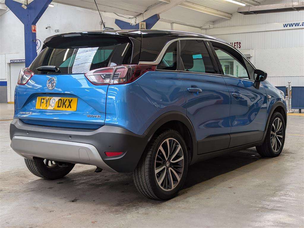 <p>2018 VAUXHALL CROSSLAND X ELITE NAV ECO</p>