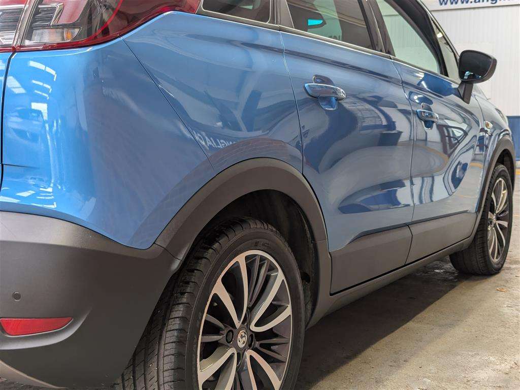 <p>2018 VAUXHALL CROSSLAND X ELITE NAV ECO</p>