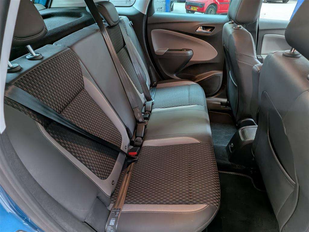 <p>2018 VAUXHALL CROSSLAND X ELITE NAV ECO</p>