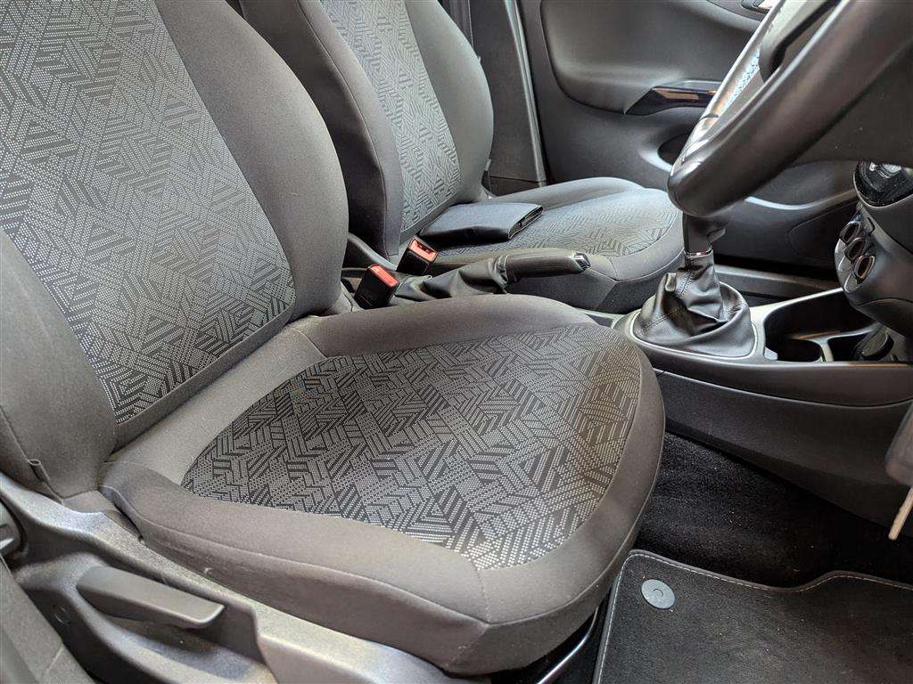 <p>2018 VAUXHALL CORSA ENERGY AC</p>