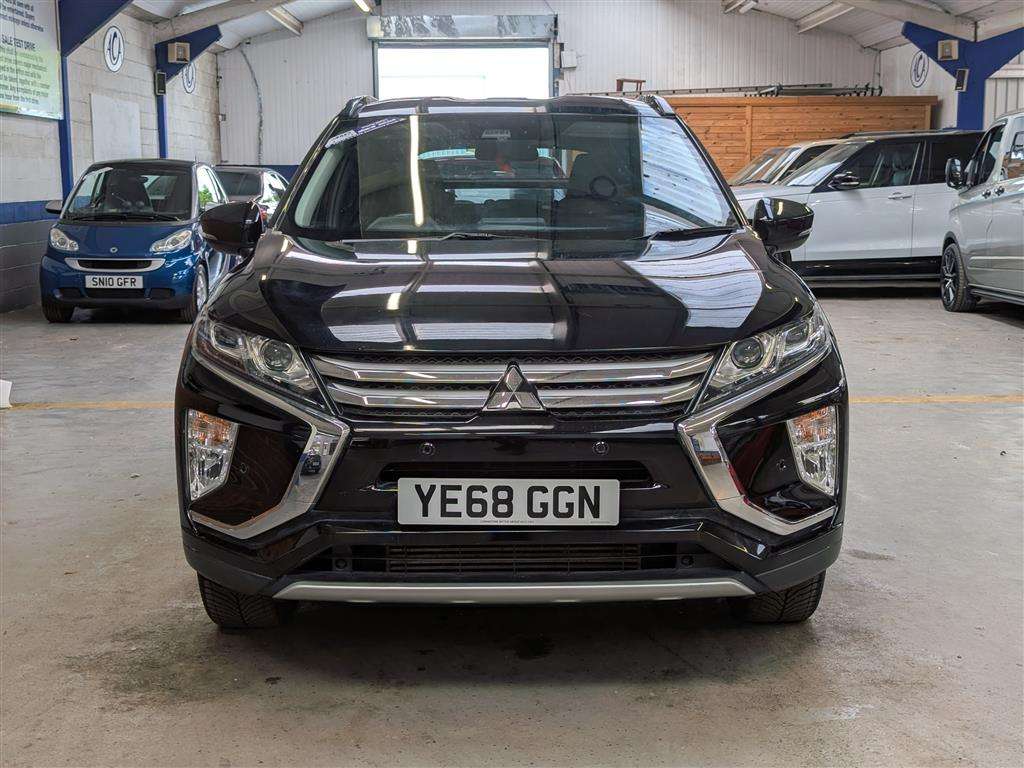 <p>2018 MITSUBISHI ECLIPSE CROSS 3 CVT</p>