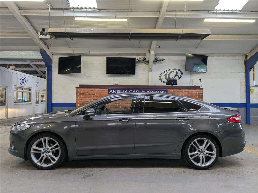 <p>2015 FORD MONDEO TITANIUM TDCI</p>