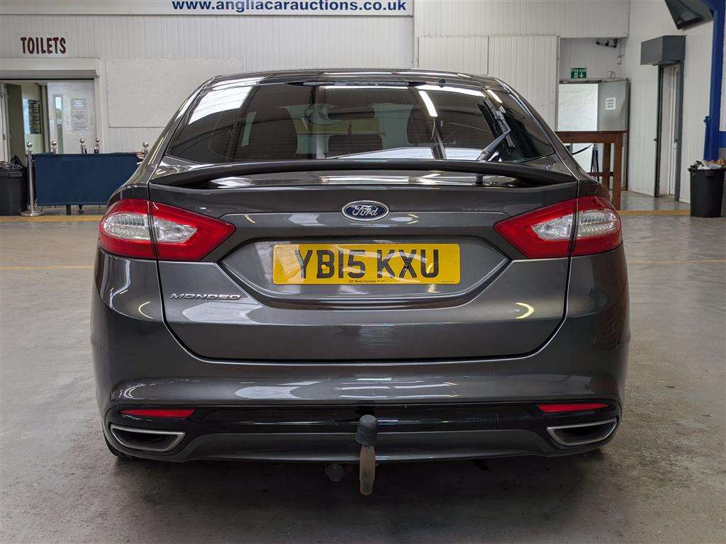 <p>2015 FORD MONDEO TITANIUM TDCI</p>