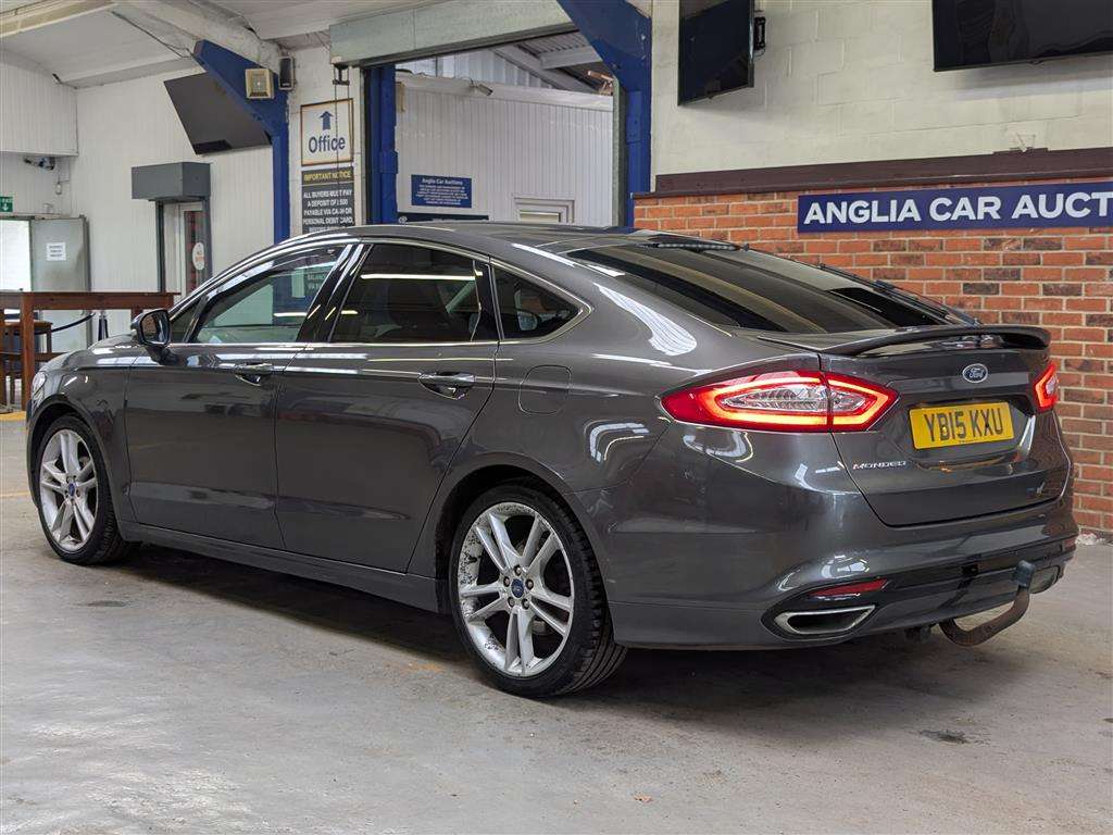 <p>2015 FORD MONDEO TITANIUM TDCI</p>