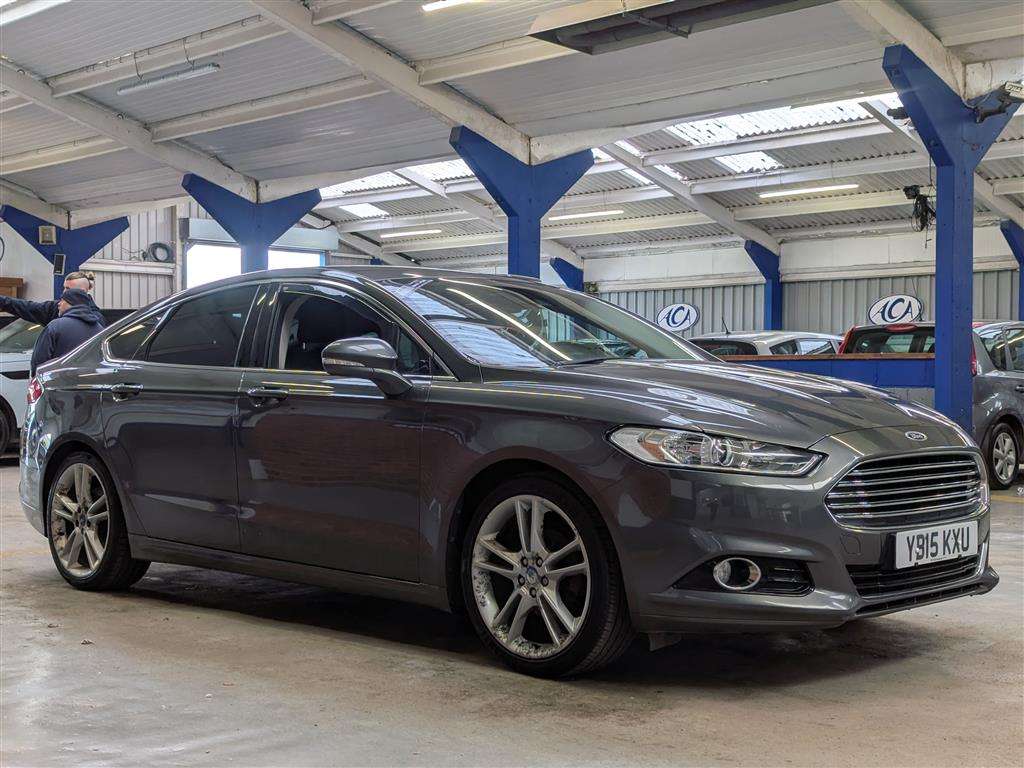 <p>2015 FORD MONDEO TITANIUM TDCI</p>