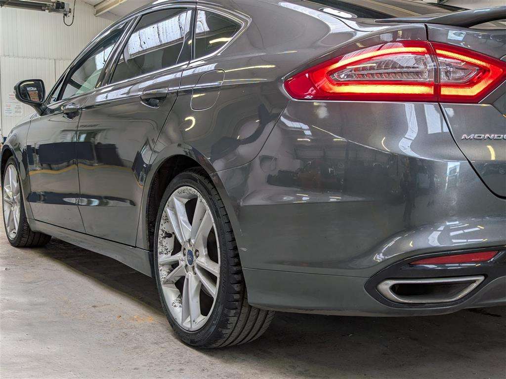 <p>2015 FORD MONDEO TITANIUM TDCI</p>
