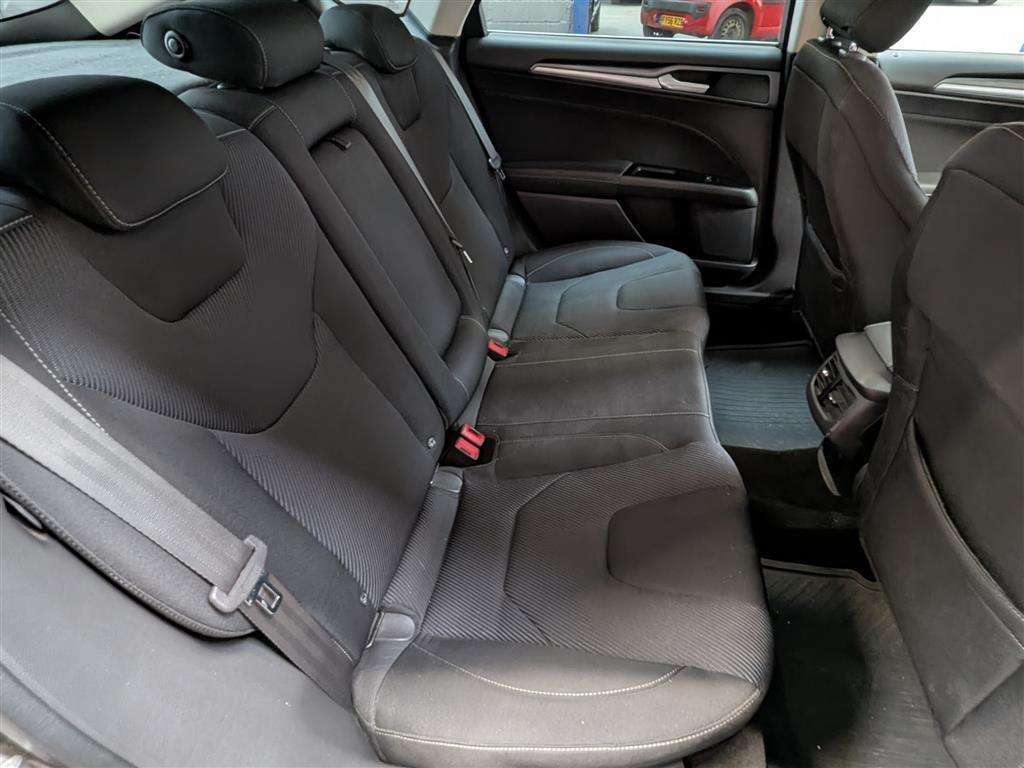 <p>2015 FORD MONDEO TITANIUM TDCI</p>